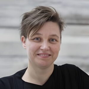 Julie Châteauvert
Associate Professor, Élisabeth-Bruyère School of Social Innovation
Professeure agrégée, École d’innovation sociale Élisabeth-Bruyère